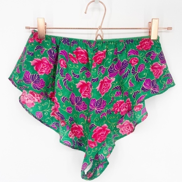Vintage Victoria's Secret Gold Label Panties Highcut Tap Shorts Flutter - Picture 1 of 5